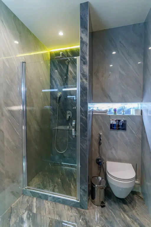 Санкт-Петербург: VKOMFORTE Na Podyezdnom 13 Apartaments