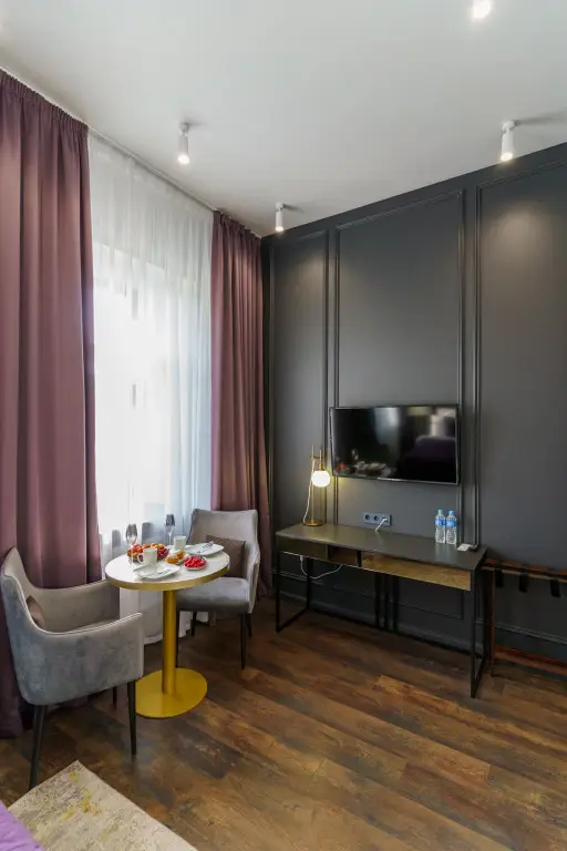 Санкт-Петербург: VKOMFORTE Na Podyezdnom 13 Apartaments