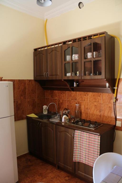 Батуми: Face House Rustaveli