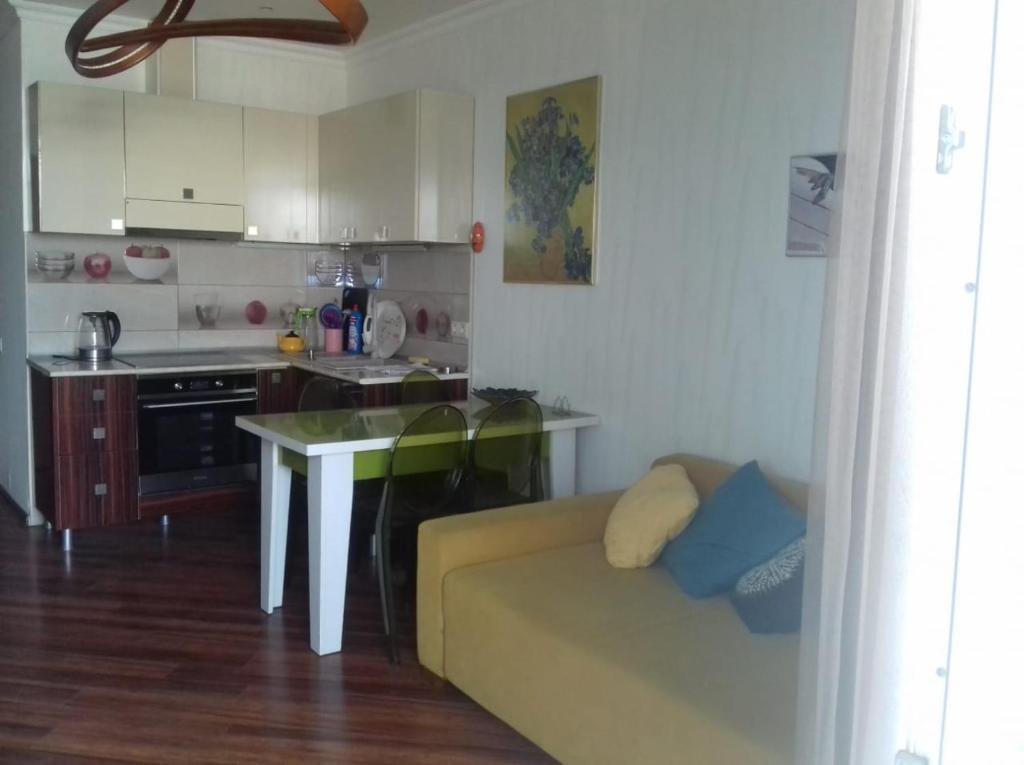 Батуми: Apartment on Kobaladze str 2