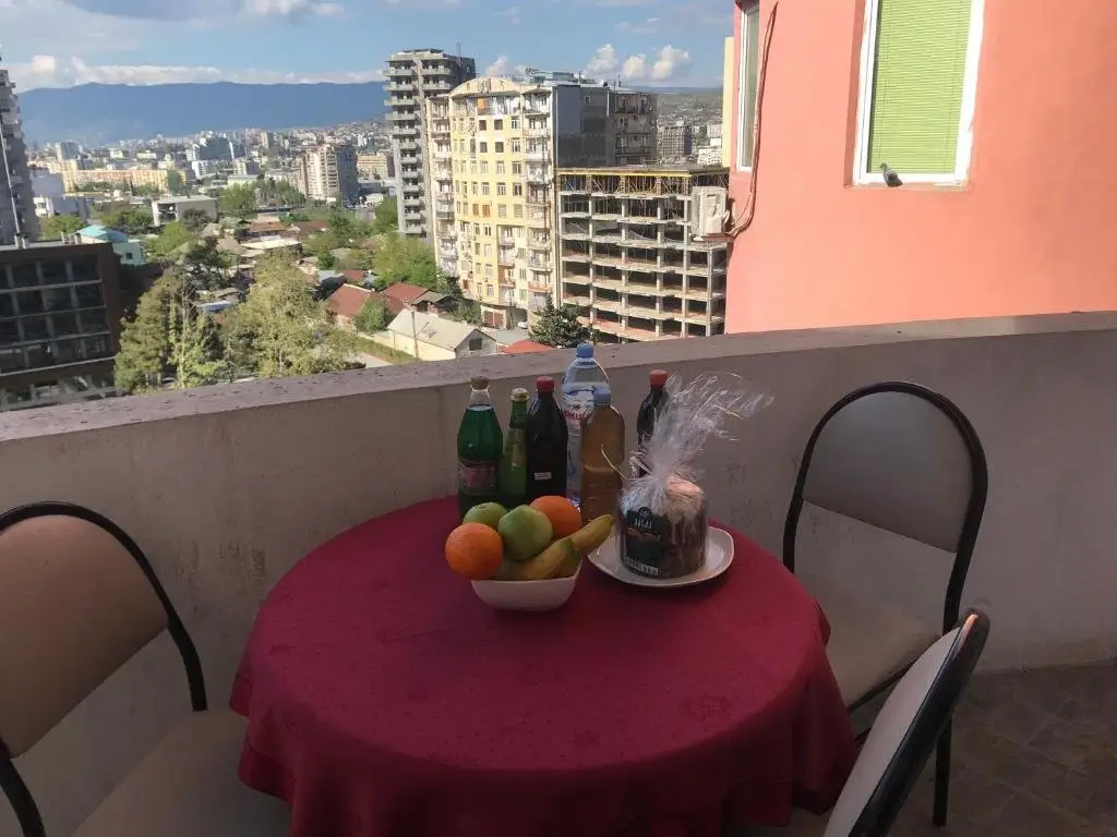 Тбилиси: Apartment Saburtalo 1