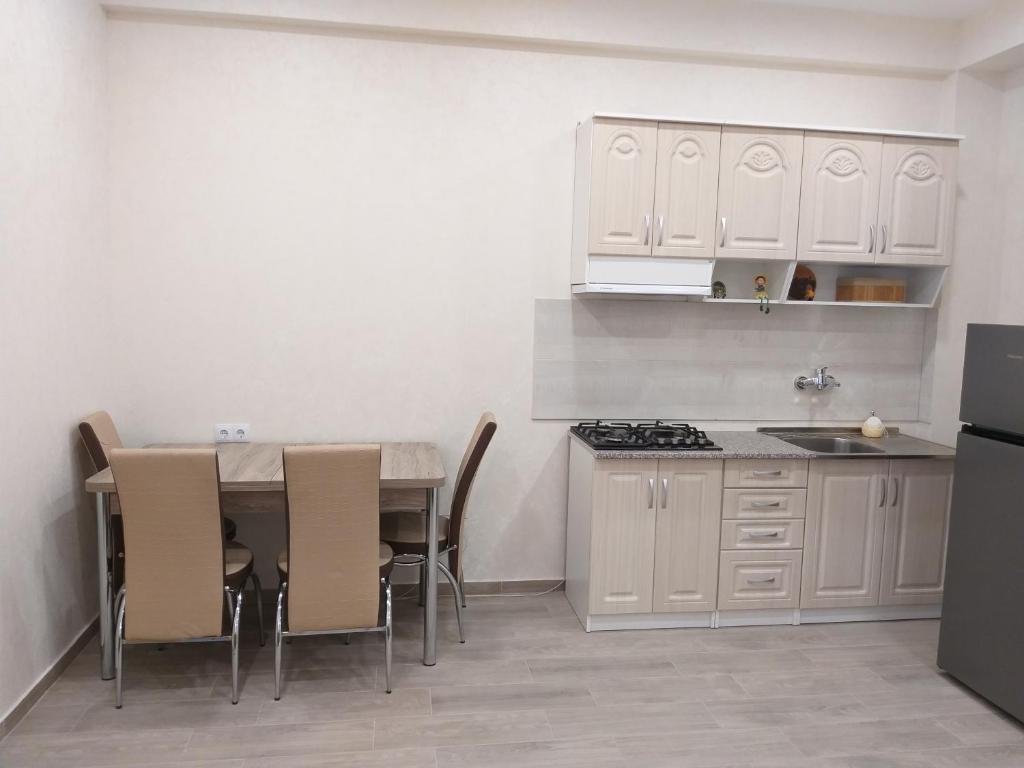 Тбилиси: Apartment Delisi with children's playground