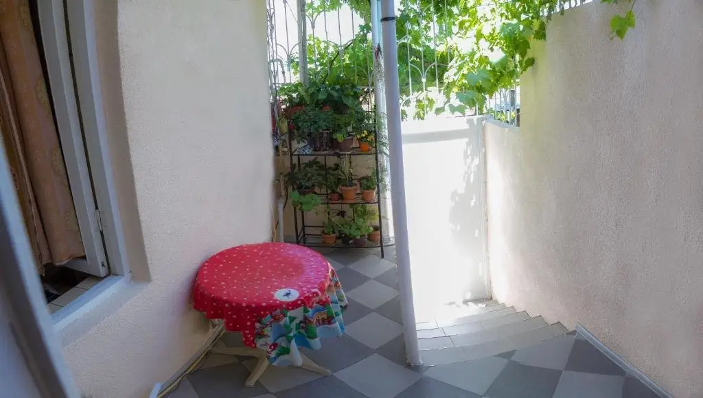 Тбилиси: Cozy house at historical place of Tbiisi