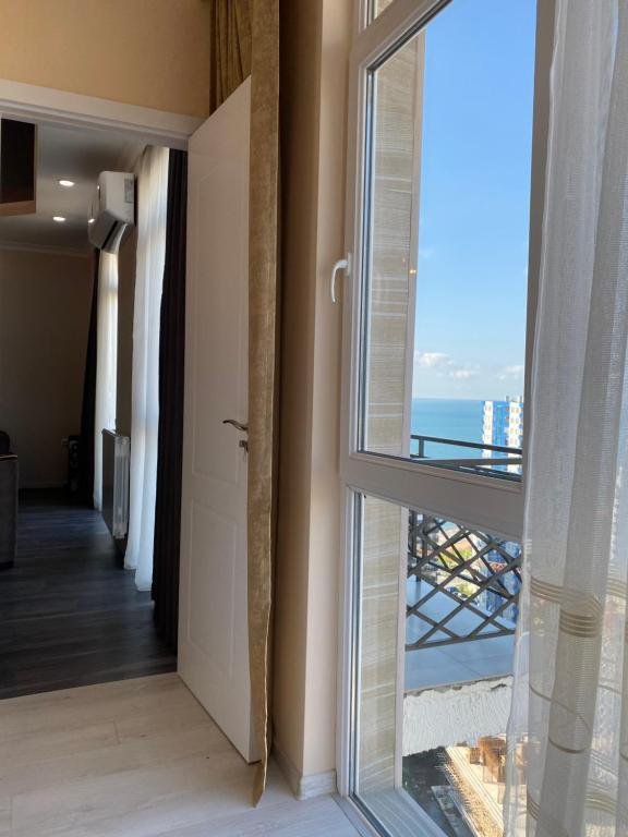 Батуми: AISI New Boulevard Luxury Apartment