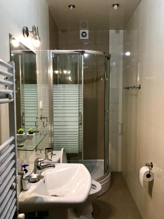 Тбилиси: City Center Apartment -Near Vake Park