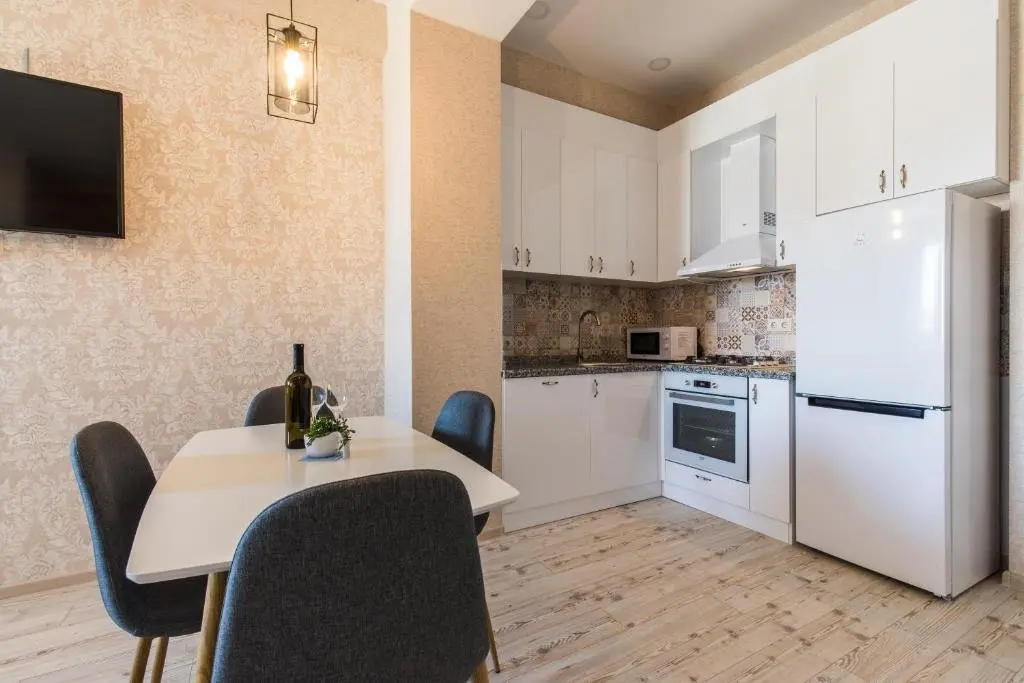 Тбилиси: Cozy Apartment in Old Tbilisi Historic Heart of the city