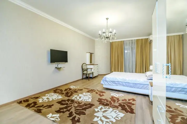 Баку: Delux Apartment in Baku Nizami street