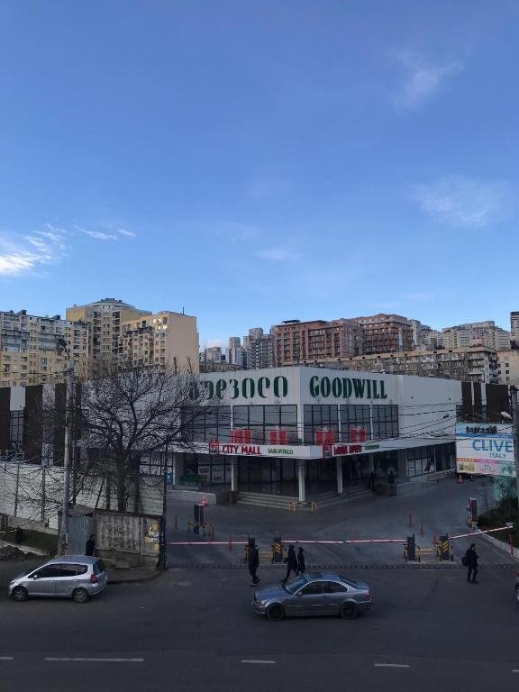 Тбилиси: Apartments in Kazbegi Ave