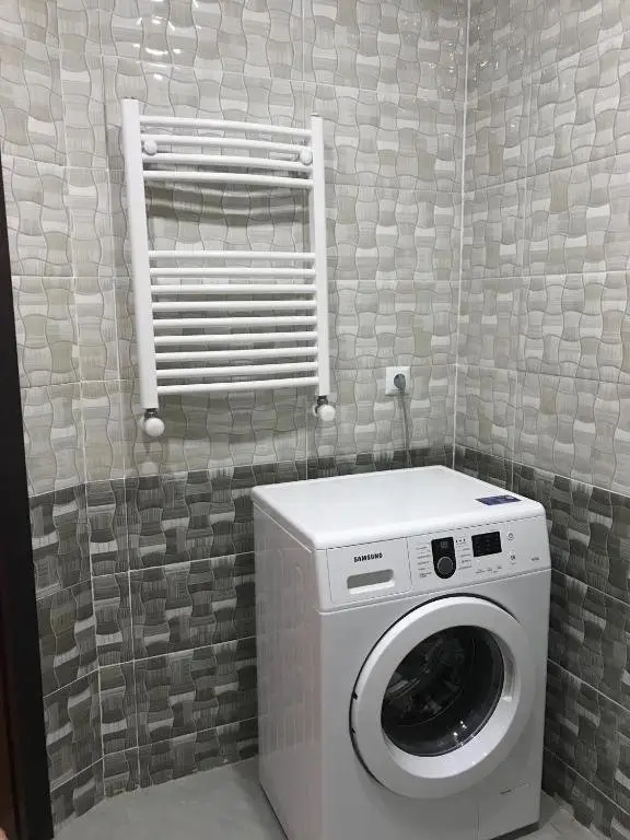 Тбилиси: Apartments in Kazbegi Ave