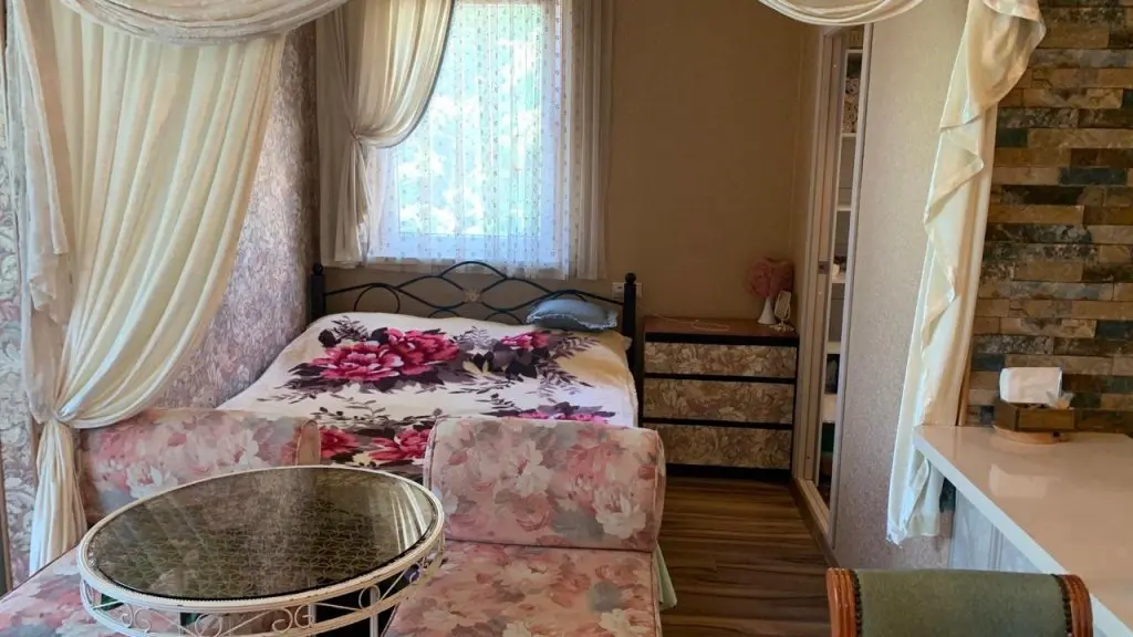 Дагомыс: V Dagomyse Na Gaydara Furnished Rooms