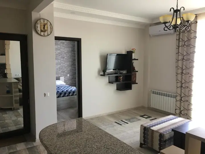 Батуми: Apartment on Melikishvili Street