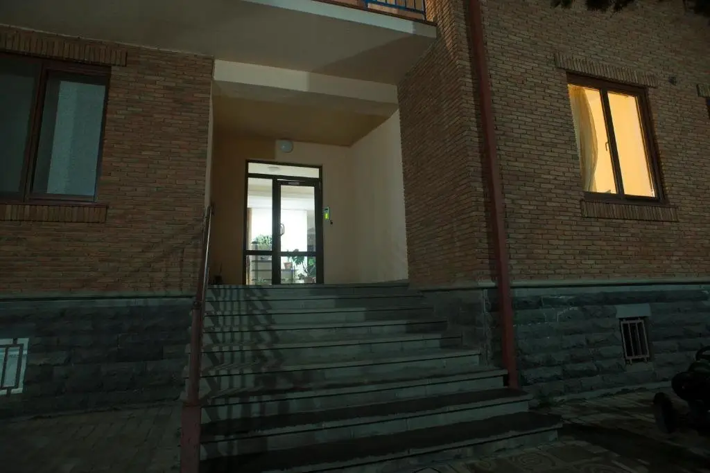Тбилиси: Iras Apartment in Old Tbilisi