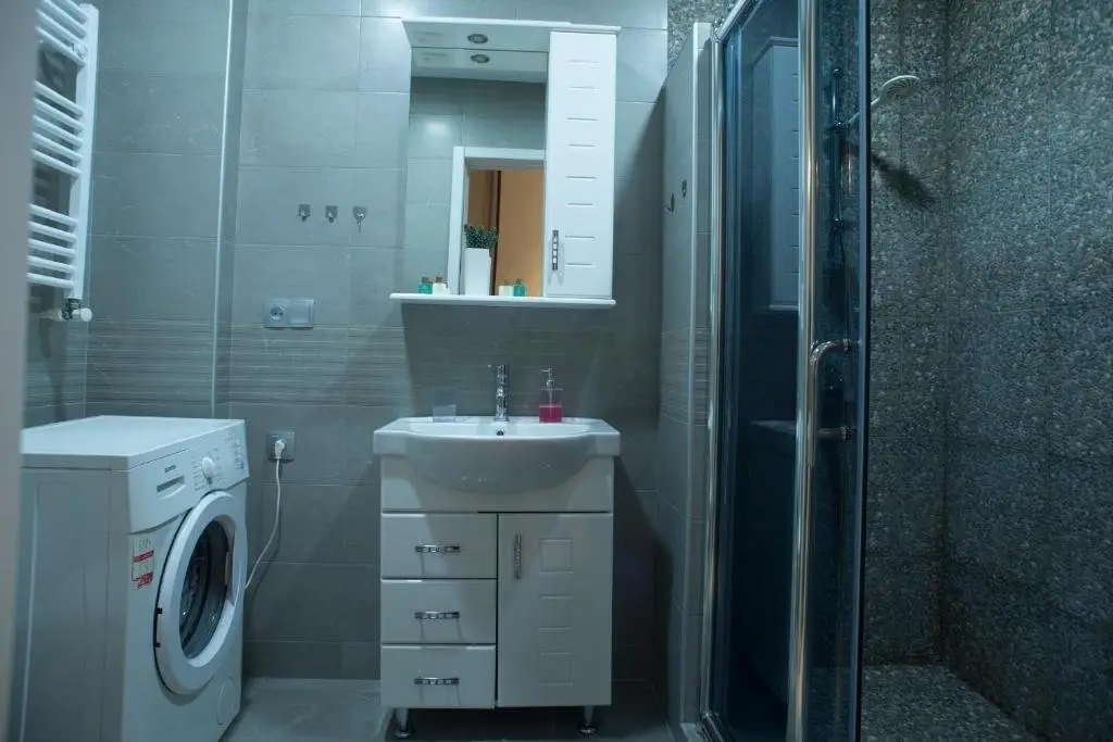 Тбилиси: Iras Apartment in Old Tbilisi