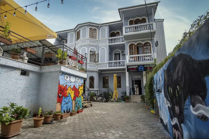 Батуми: Отель Sweet Home at Ninoshvili 3