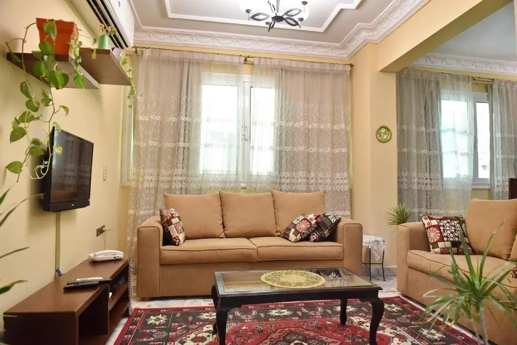 Каир: Two-Bedroom Apartment at Mohamed Farid Street