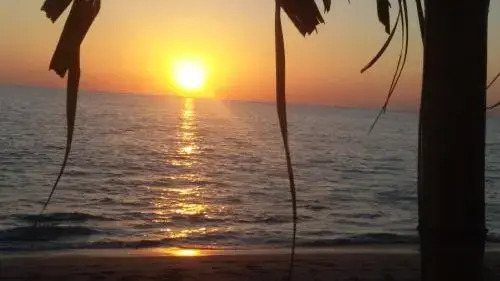 Ланта: Sunset Bungalows