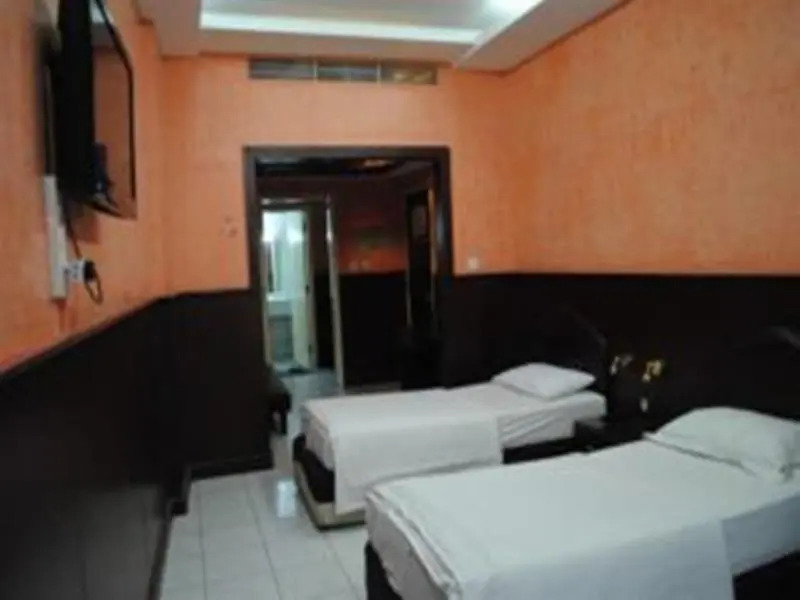 Дубай: Sapphire Grand Hotel