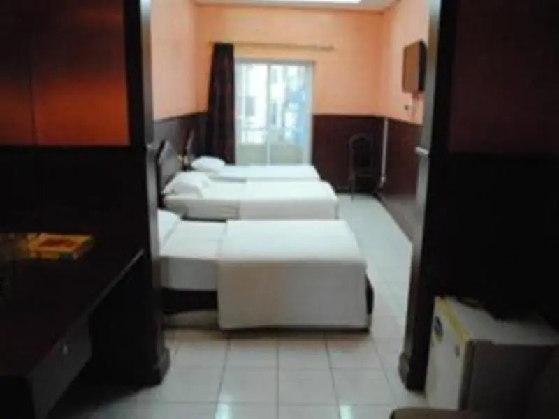 Дубай: Sapphire Grand Hotel