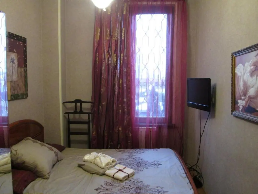 Тбилиси: Luxury Apartment On Bazaleti 7