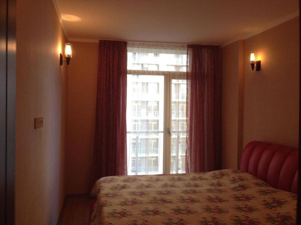 Махинджаури: Orbi Plaza Apartment 4