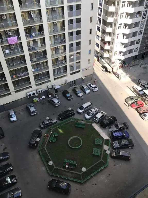 Махинджаури: Orbi Plaza Apartment 4