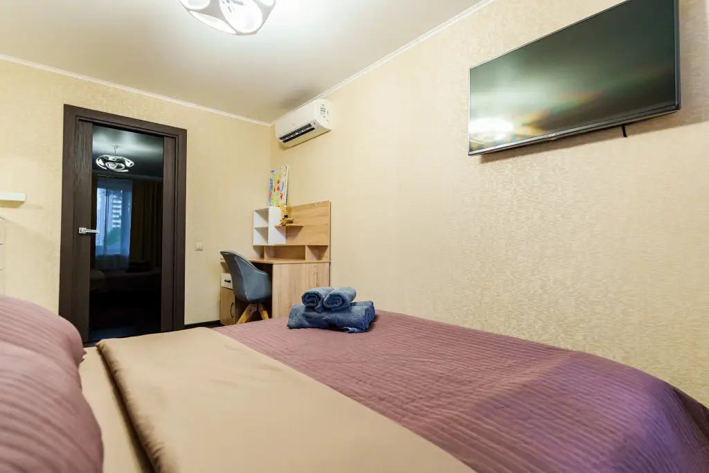 Новороссийск: Апартаменты рядом с морем в центре Новороссийска от LetoApart