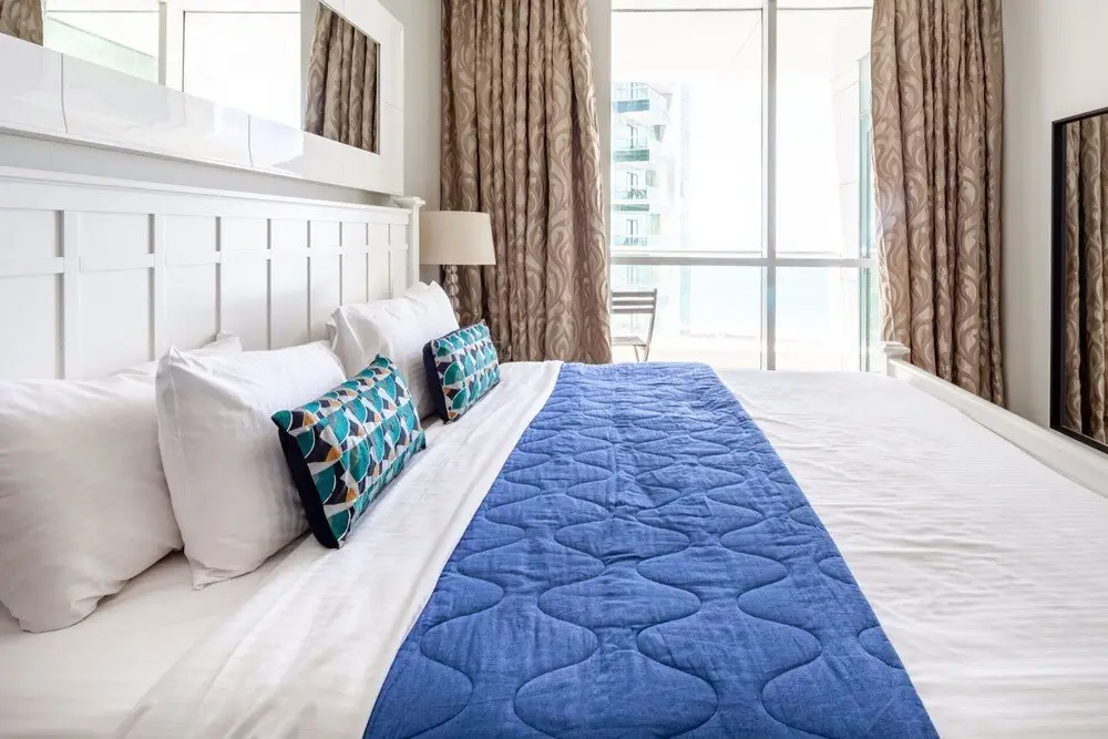 Fantastay Sparkle Tower Luxury Studio — фото 1