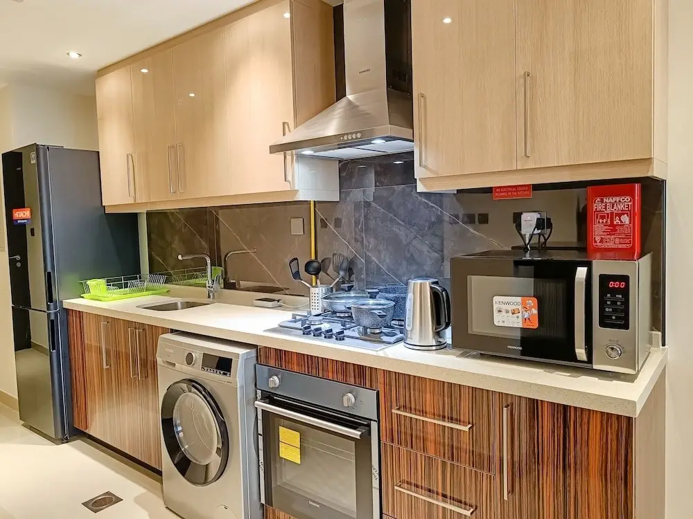 Дубай: SuperHost - Elegant Studio With Balcony Overlooking The Canal