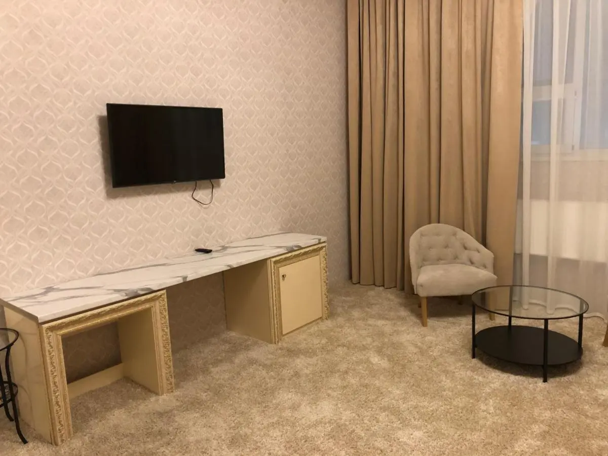 Москва: Hotel Perovo Plaza