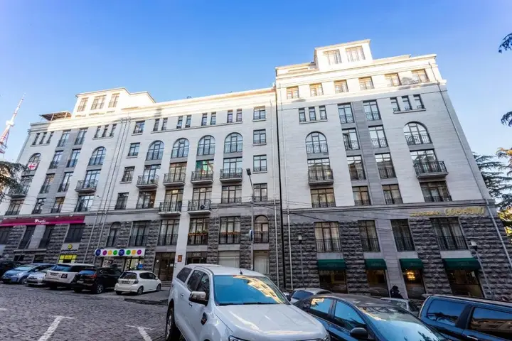 Тбилиси: Serviced Apartment on Rustaveli Avenue 7