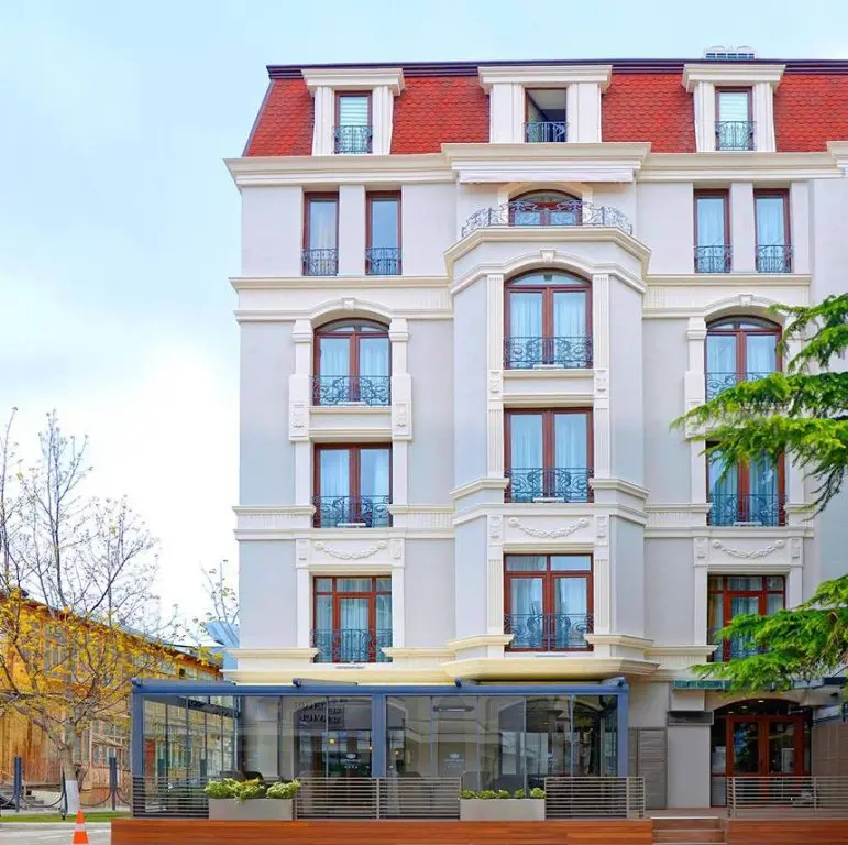Тбилиси: City Avenue Hotel