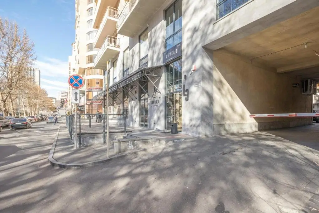 Ереван: ARMT-Stylish apt. on Aram street with city view