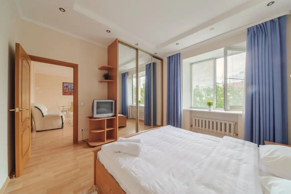 Минск: Апартаменты HomeApart на Карла Маркса 25