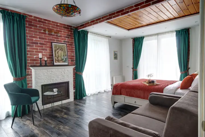 Санкт-Петербург: Апартаменты MyhomeYourhome на Кременчугской 9/1