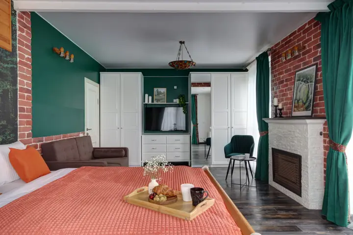 Санкт-Петербург: Апартаменты MyhomeYourhome на Кременчугской 9/1