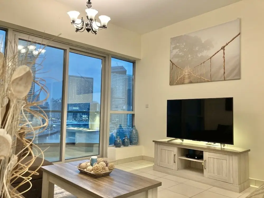 Дубай: SuperHost - Marina Gem, Fancy Apartment with Waterfront Views