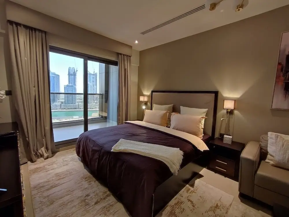 Дубай: SuperHost - Sleek Studio With Canal View Near Metro