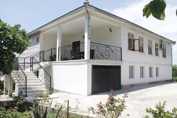 Батуми: House Magda