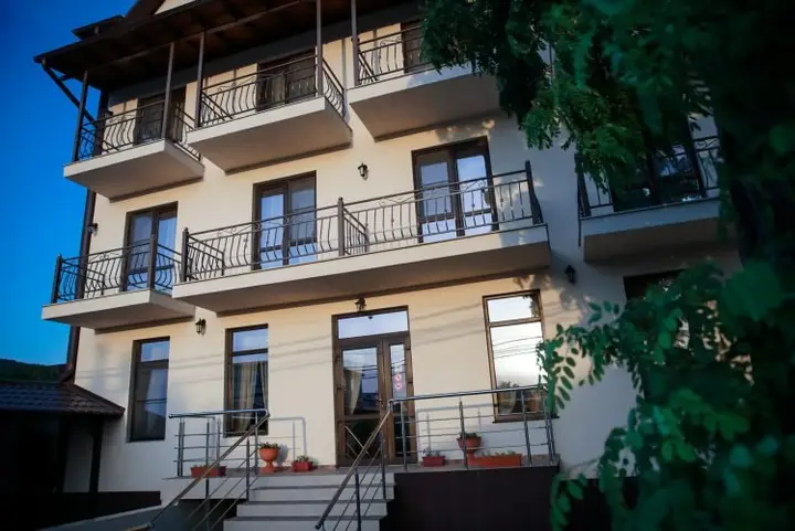 Кабардинка: Mishelye Hotel