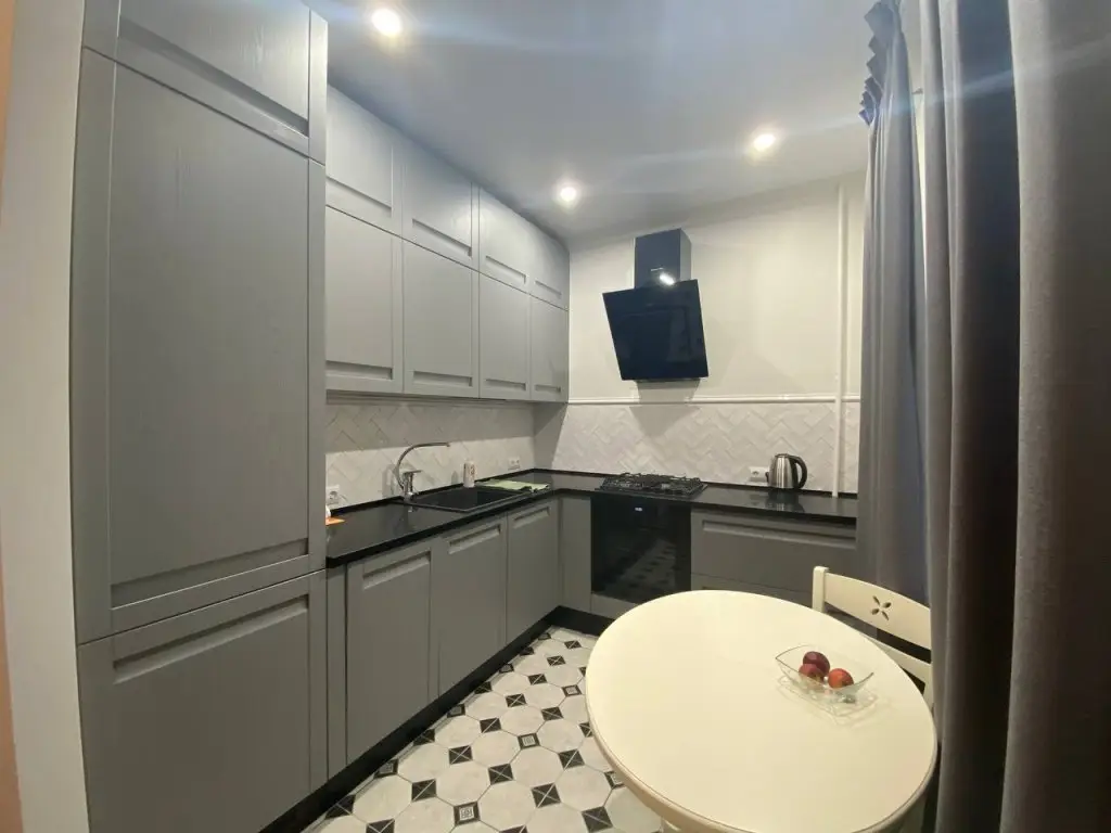 Минск: Апартаменты HomeApart Независимости 42