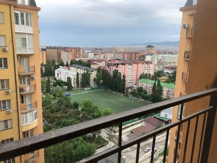 Махачкала: Апартаменты у моря с видом на город и горы