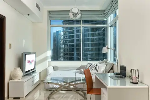Апартаменты Welcome Home in Botanica Tower — фото 1