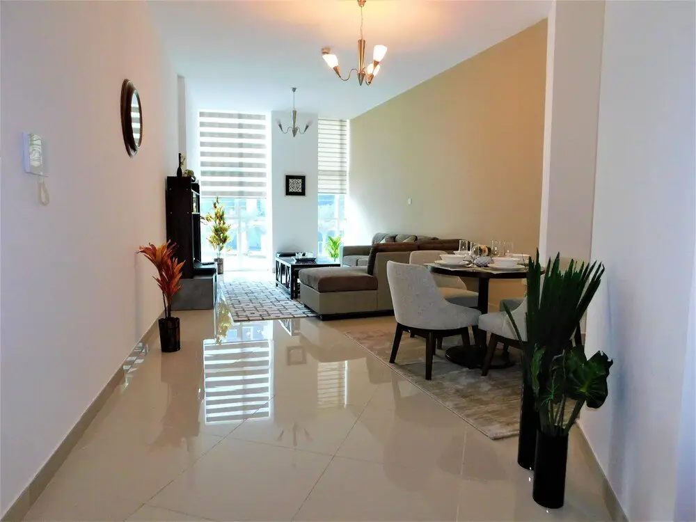 Дубай: MaisonPrive Holiday Homes Continental Tower