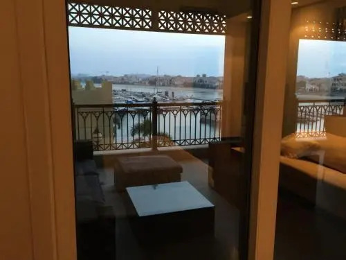 Дубай: Marina Residences