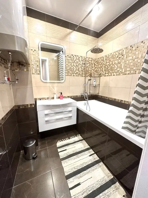 Казань: Квартира дом на проспекте Универсиады