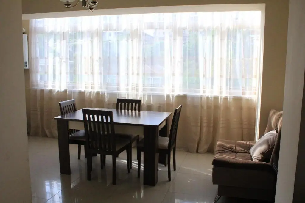 Тбилиси: Saburtalo Dolidze Apartment