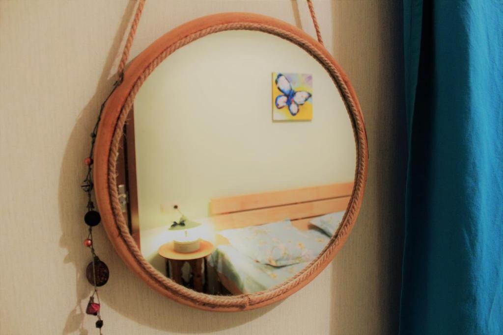 Тбилиси: sunny and cozy apartment in old tbilisi