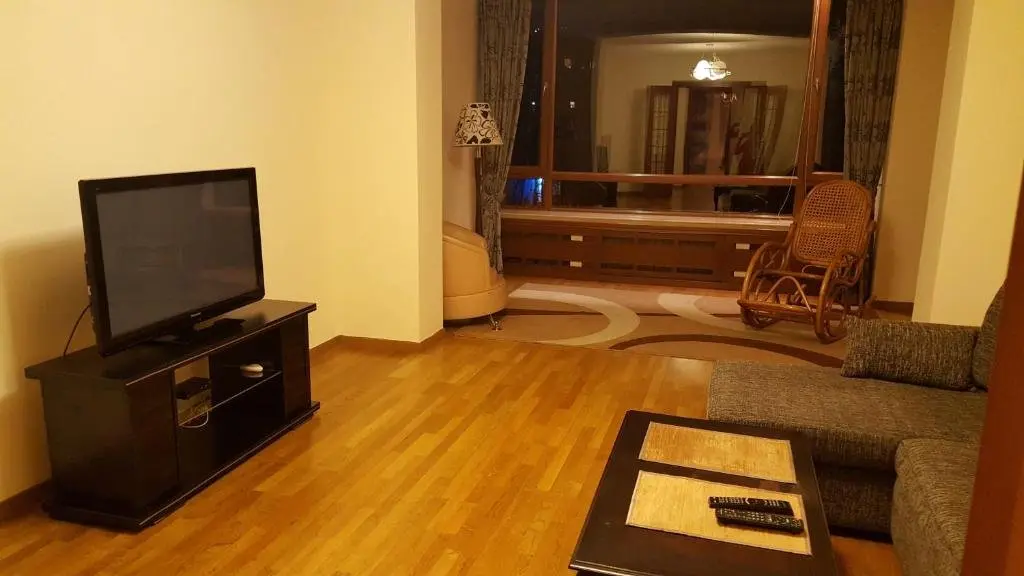 Тбилиси: Tbilisi City Center Apartment With View