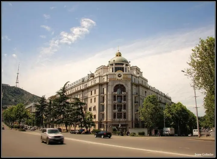 Тбилиси: Tbilisi City Center Apartment With View