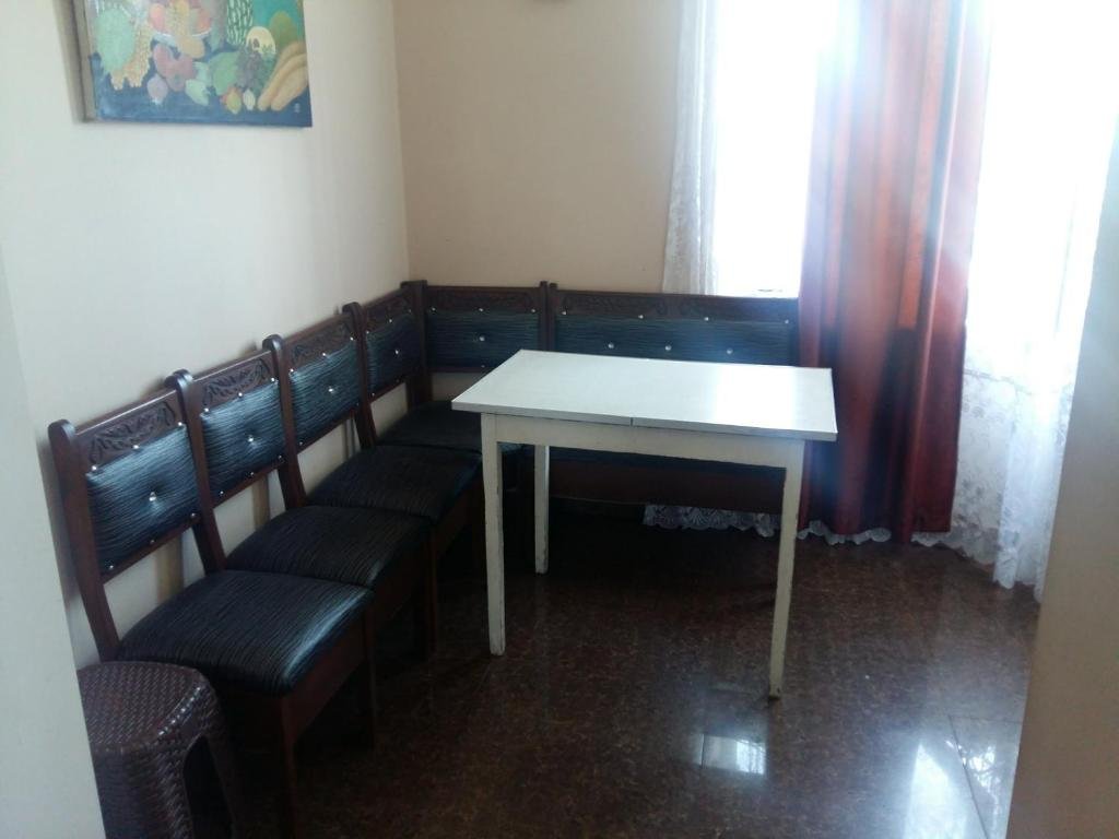 Батуми: Natia Batumi Apartment